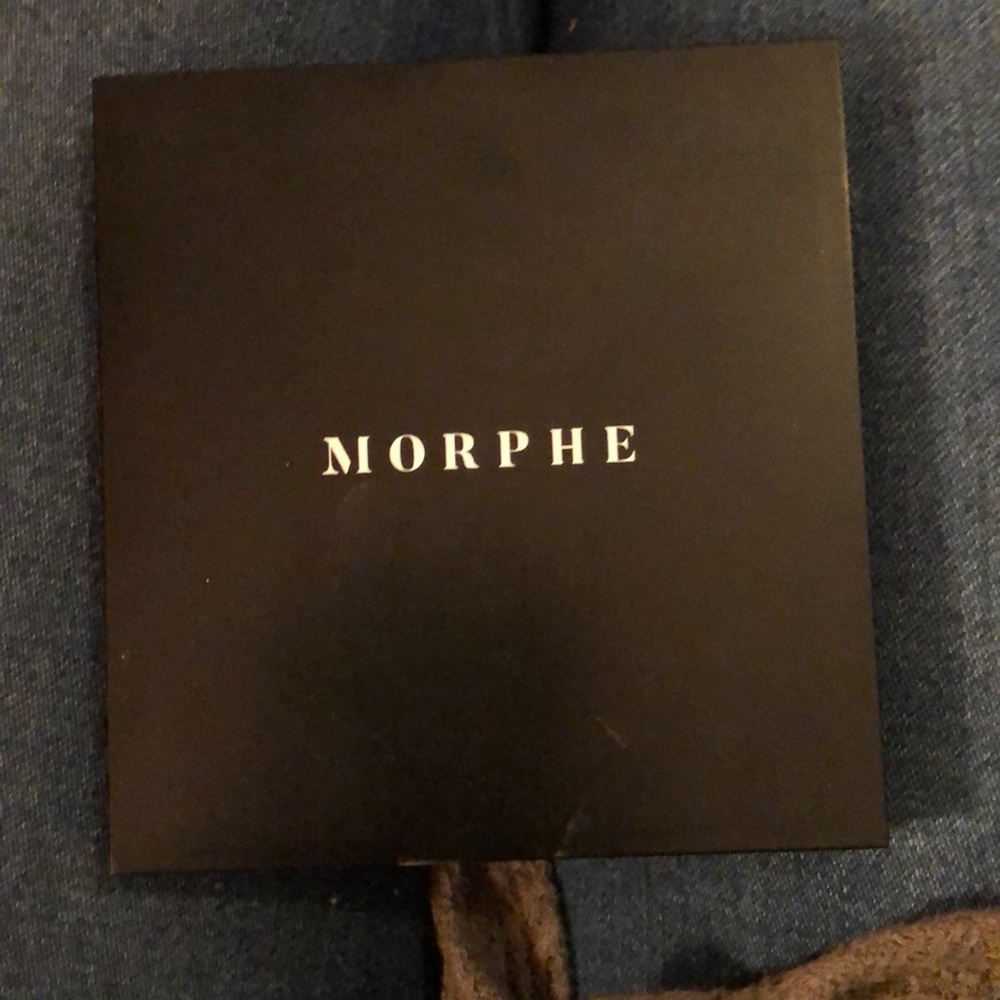 Morphe 9c jewel crew eyeshadow palette